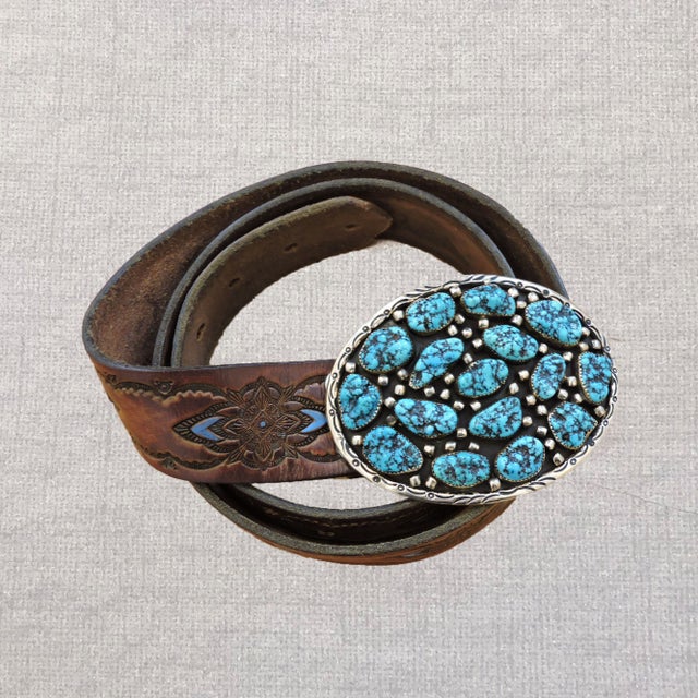 Antiques & Vintage Nest Antiques Art & Gifts